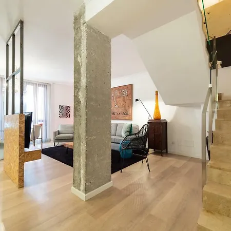 Apartament Duplex En El Centro De La Ciudad *